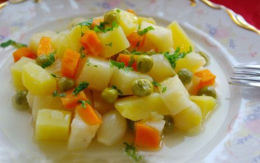 Bezelyeli Kereviz Yemeği Tarifi ve Malzemeleri